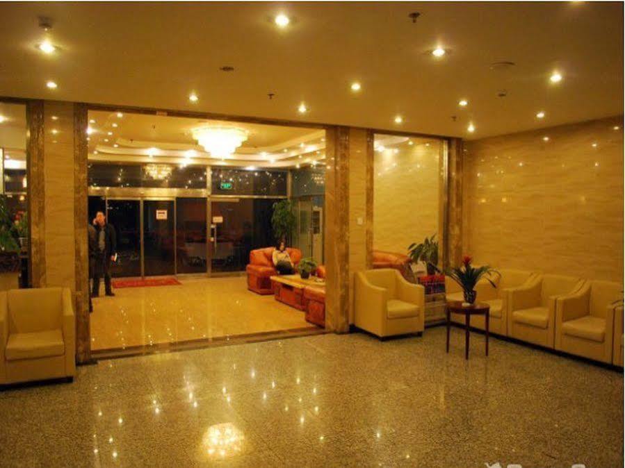 Beijing Silvery Ocean Hotel Shunyi Exteriör bild